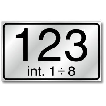 Numero civico maggiorato con interni 20x12, in alluminio composito, sp. 2 mm., fondo rifrangente classe 1 completo di numerazion